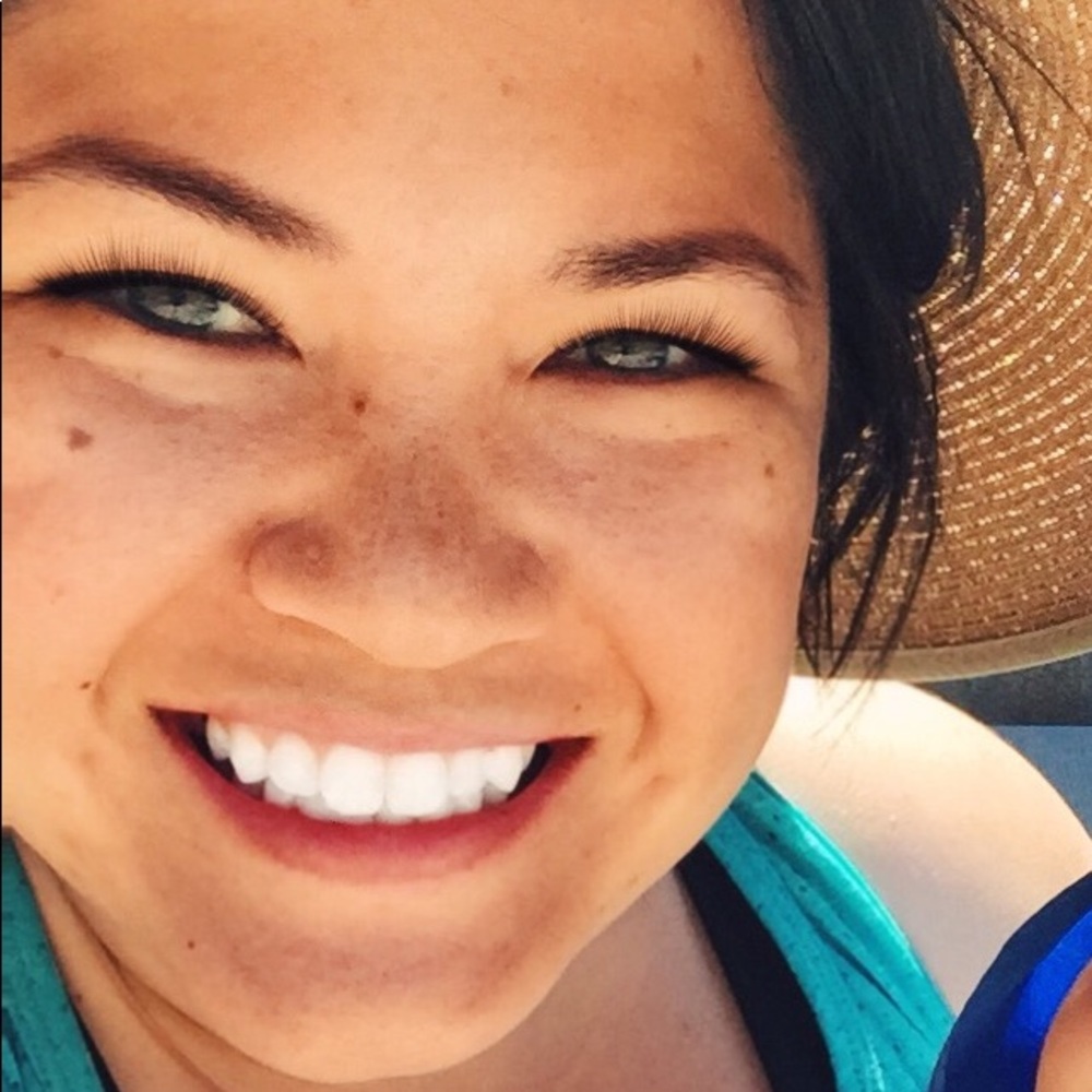 Meet your Posher, Stephanie